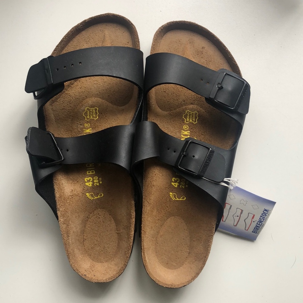 Black birkenstock sandals